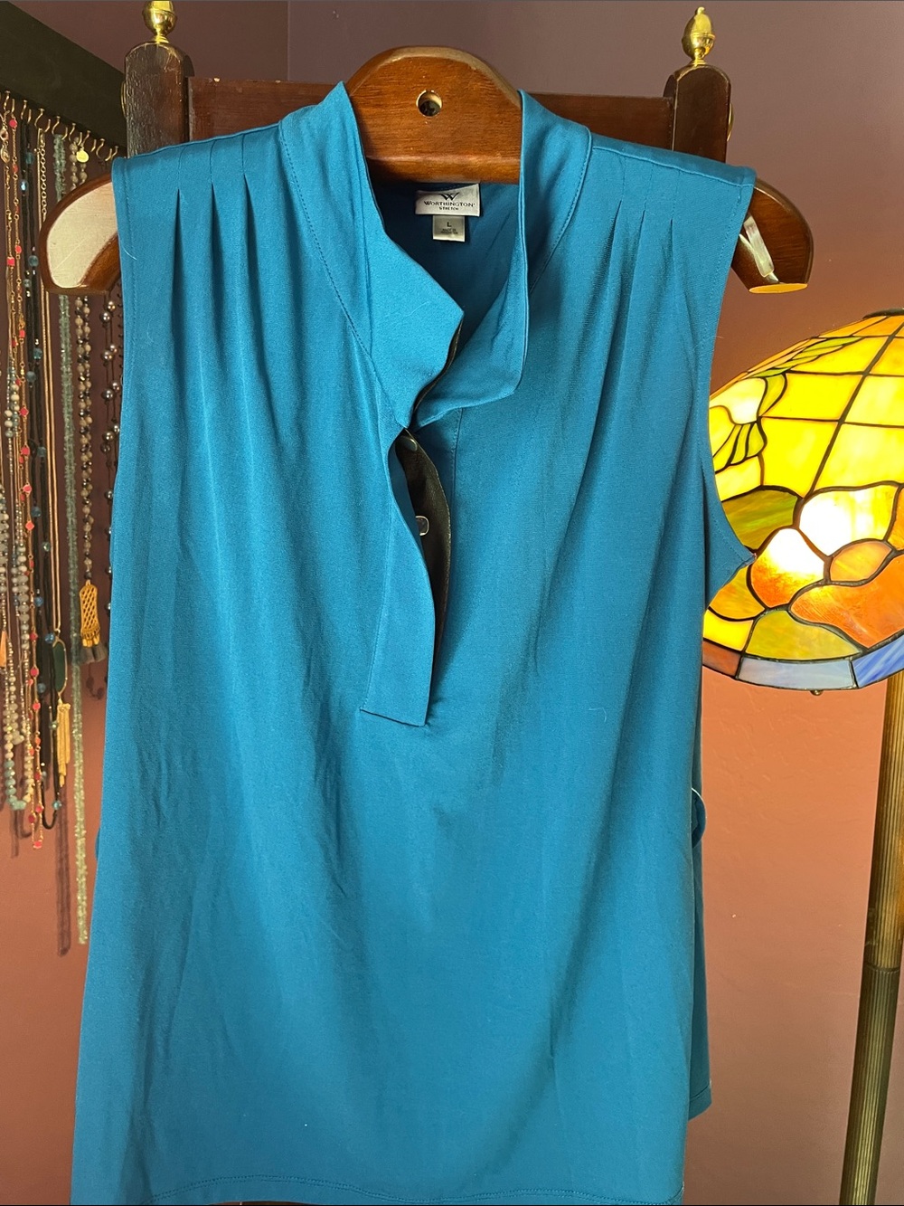 VTG WORTHINGTON SLEEVELESS TOP